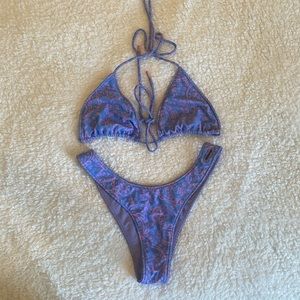 Blackbough swim set purple/pink. Both top and bottom are size m